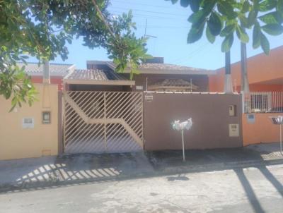 Casa para Venda, em Jacareí, bairro Residencial Santa Paula, 3 dormitórios, 1 banheiro, 2 vagas